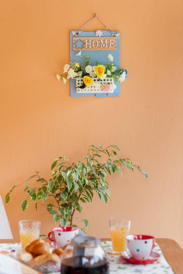 Family Holiday Apartment With Garden & Bbq Velonádes Exterior foto